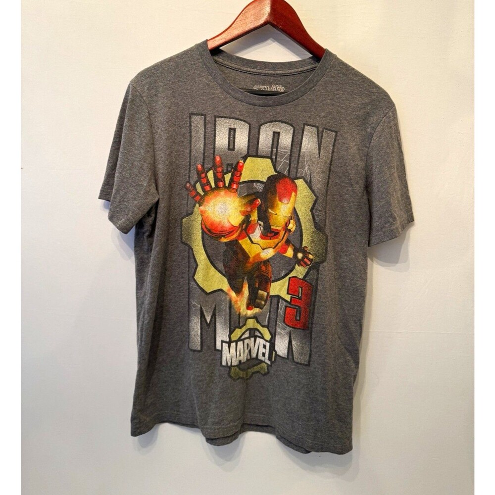 Old Navy Collectabilitees Iron Man Marvel Graphic Tee Gray Cotton Men’s M